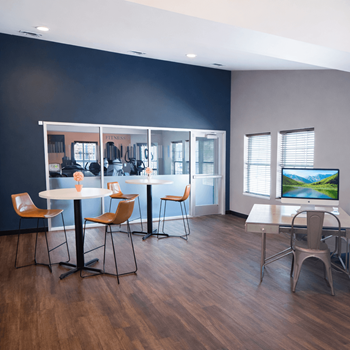 The felix cyber café & remote work lounge